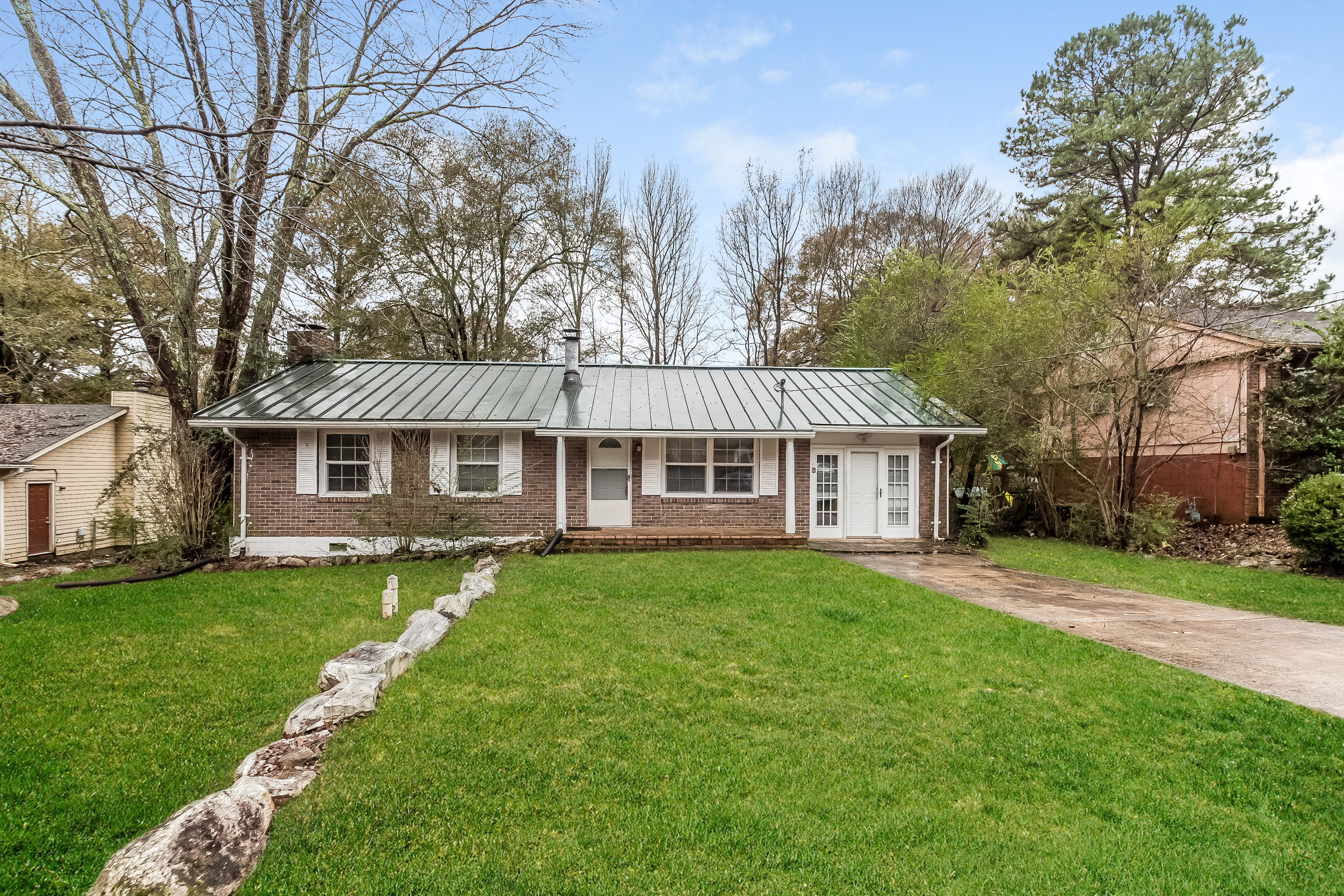 8155 Tudor Dr Jonesboro, GA 30238